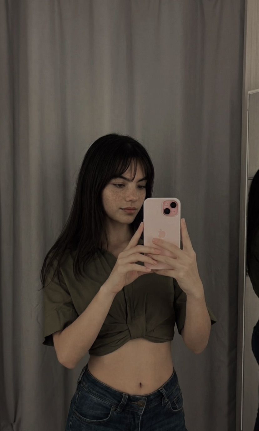 Hey there! Available for you <3