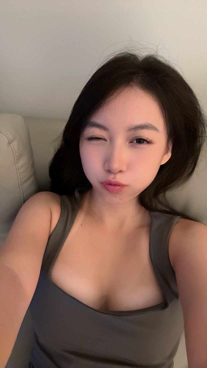 Available for vid call ❤️