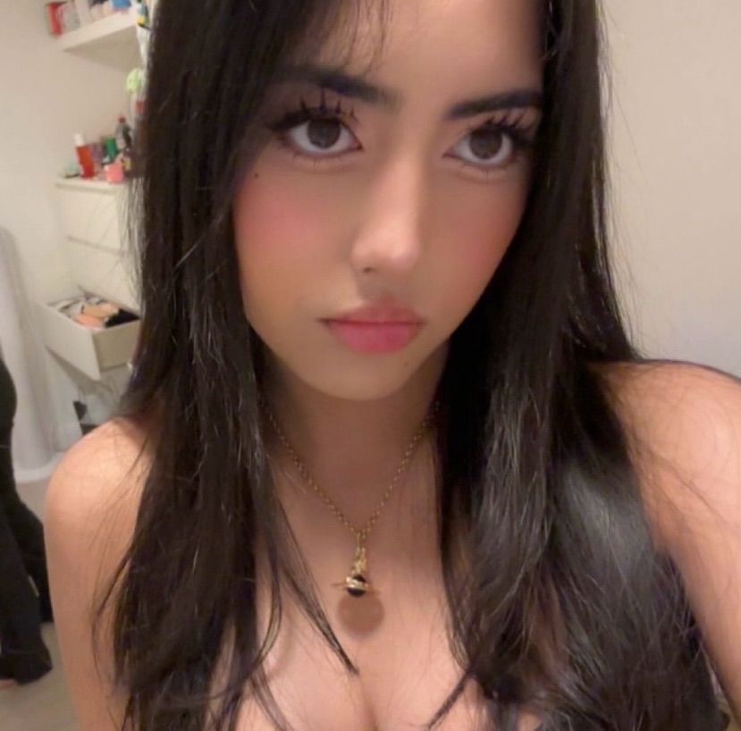 >.<