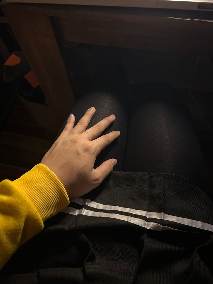 Come lay on my lap and tell me about your day