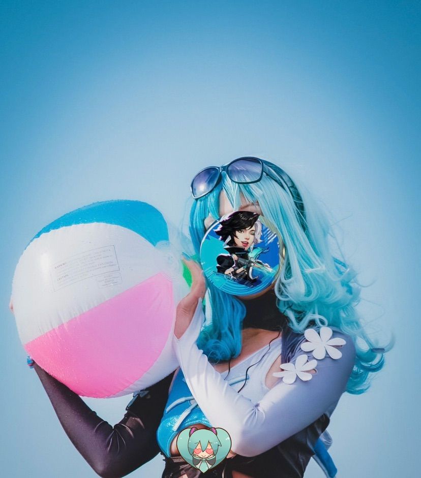 ❄️attention to all luna snow simps❄️