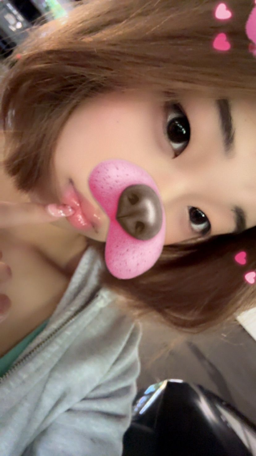 Come chat or play with mee!!