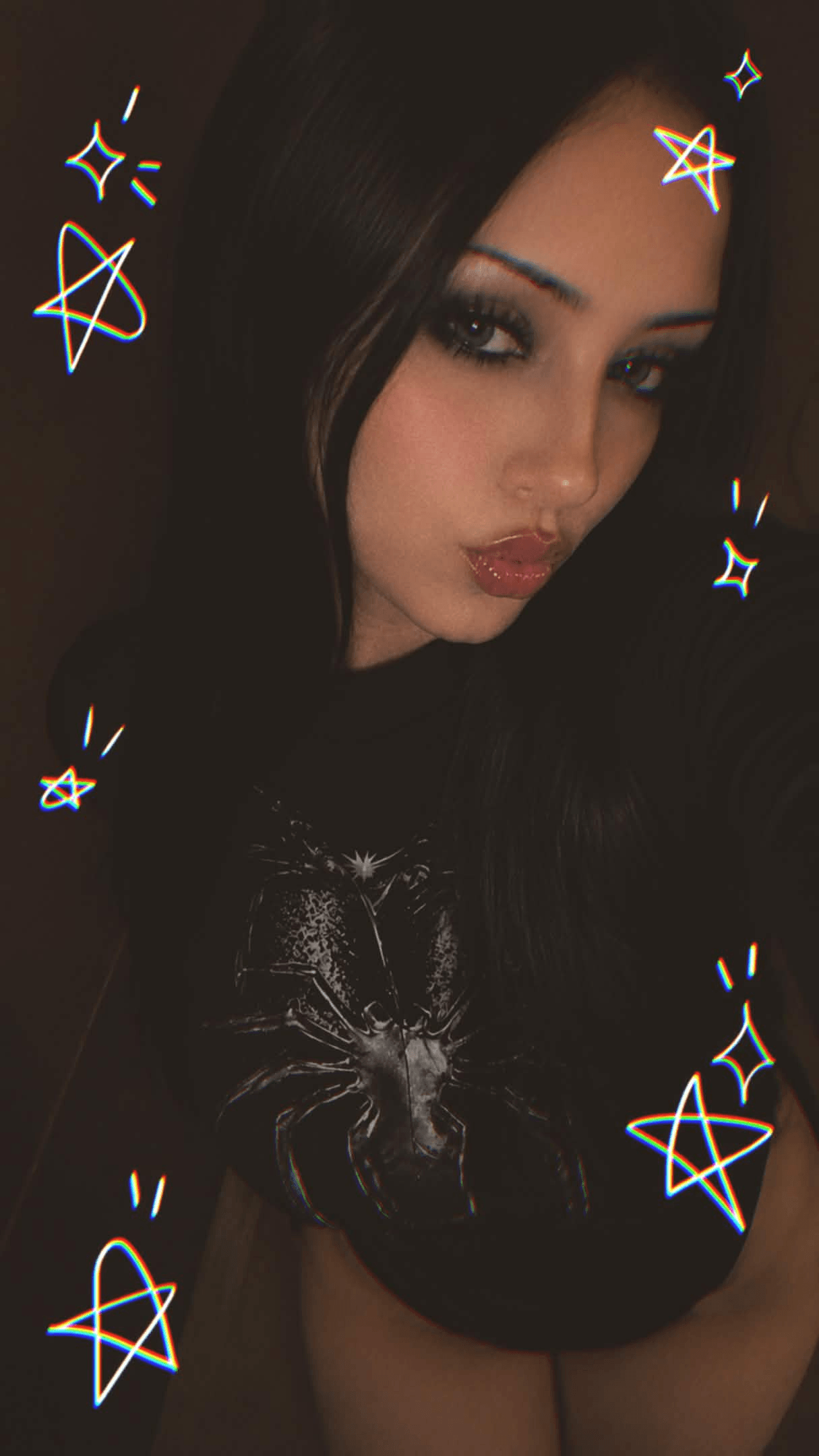 Available for ya <3