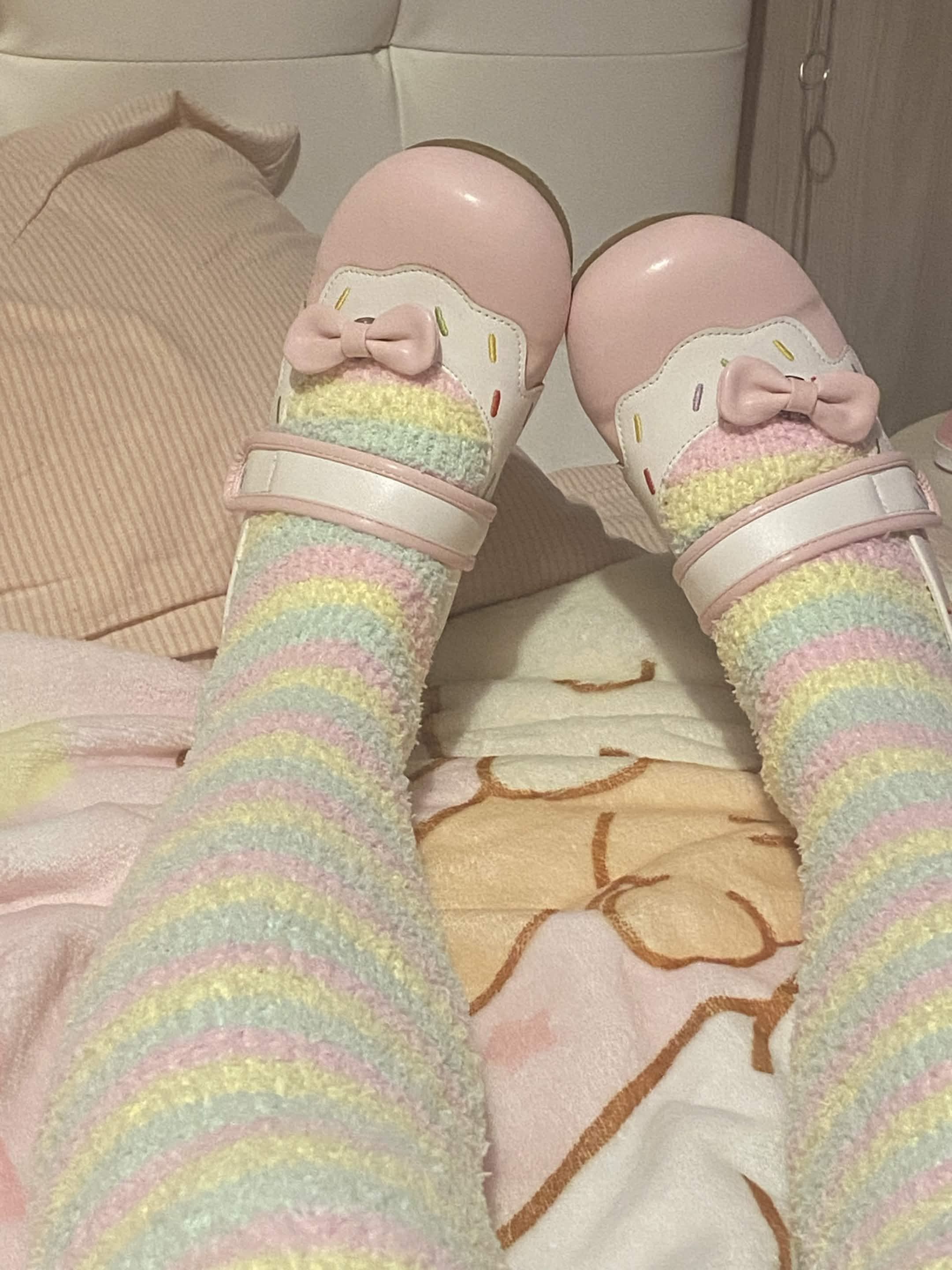 boo! ( ˶ˆ꒳ˆ˵ )