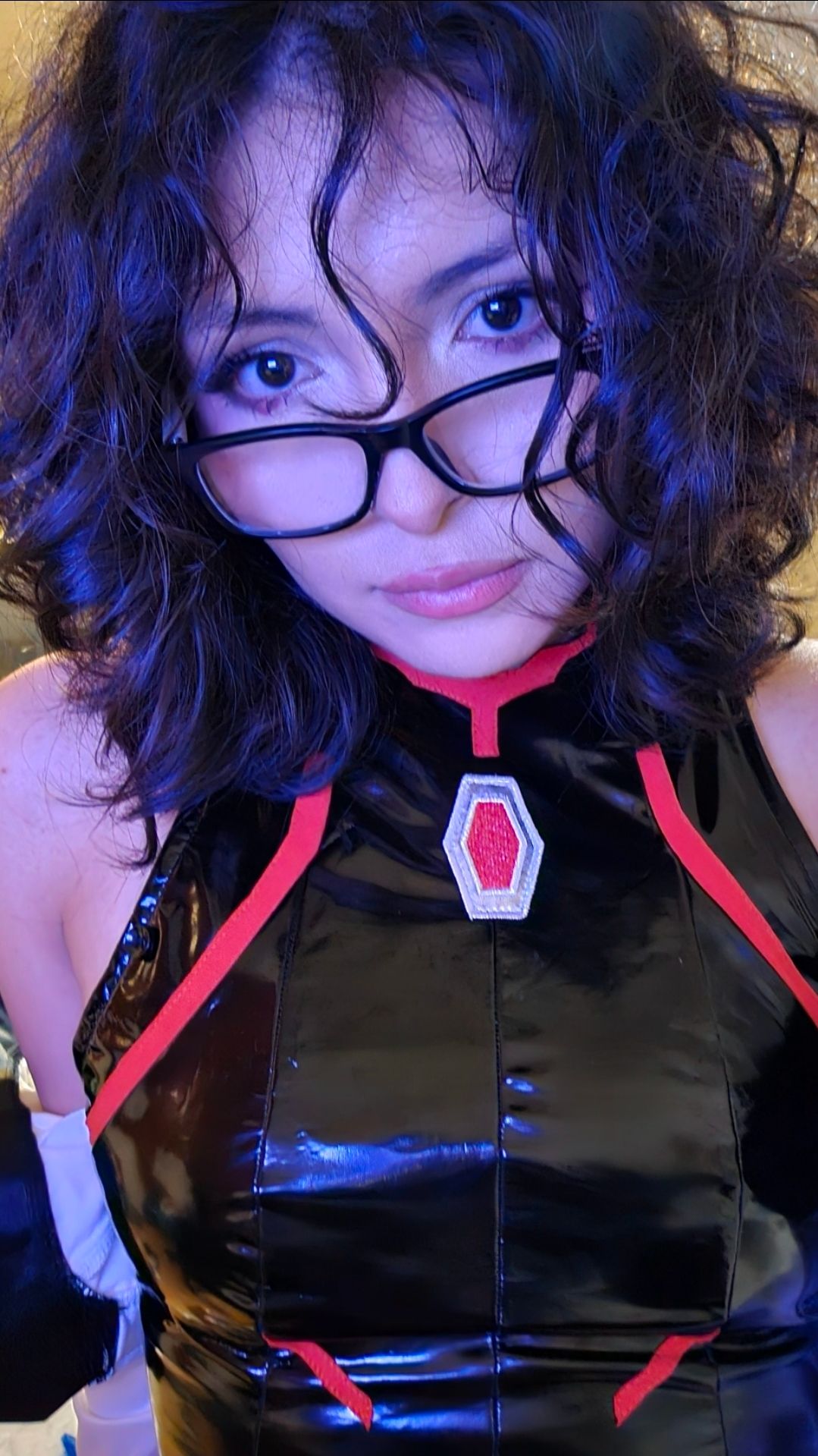 Available for custom selfies <33💗✨️