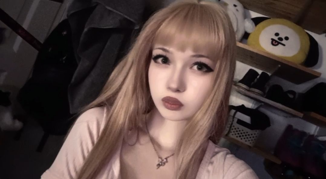 -` ♡ ´-