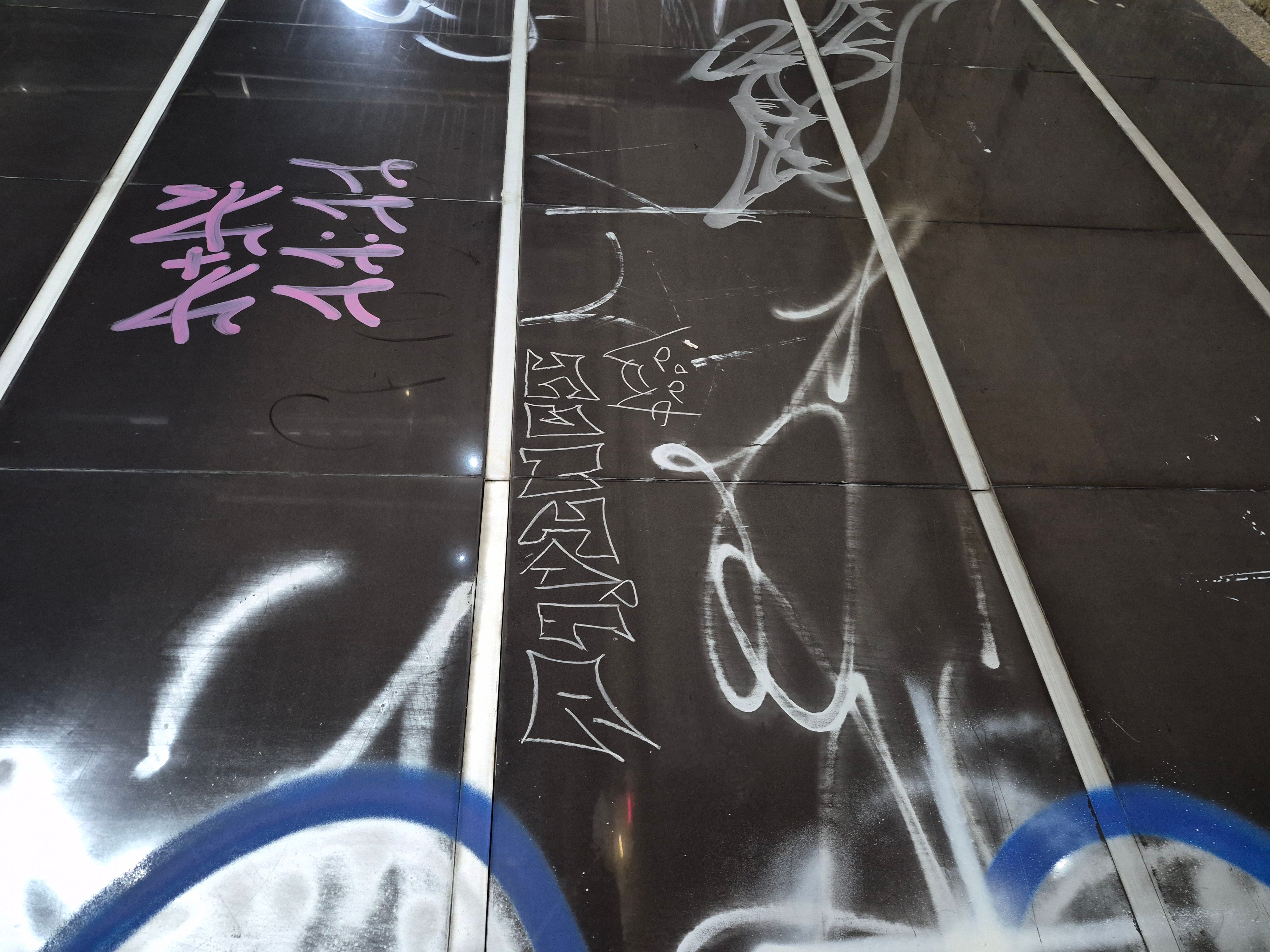 mini tag