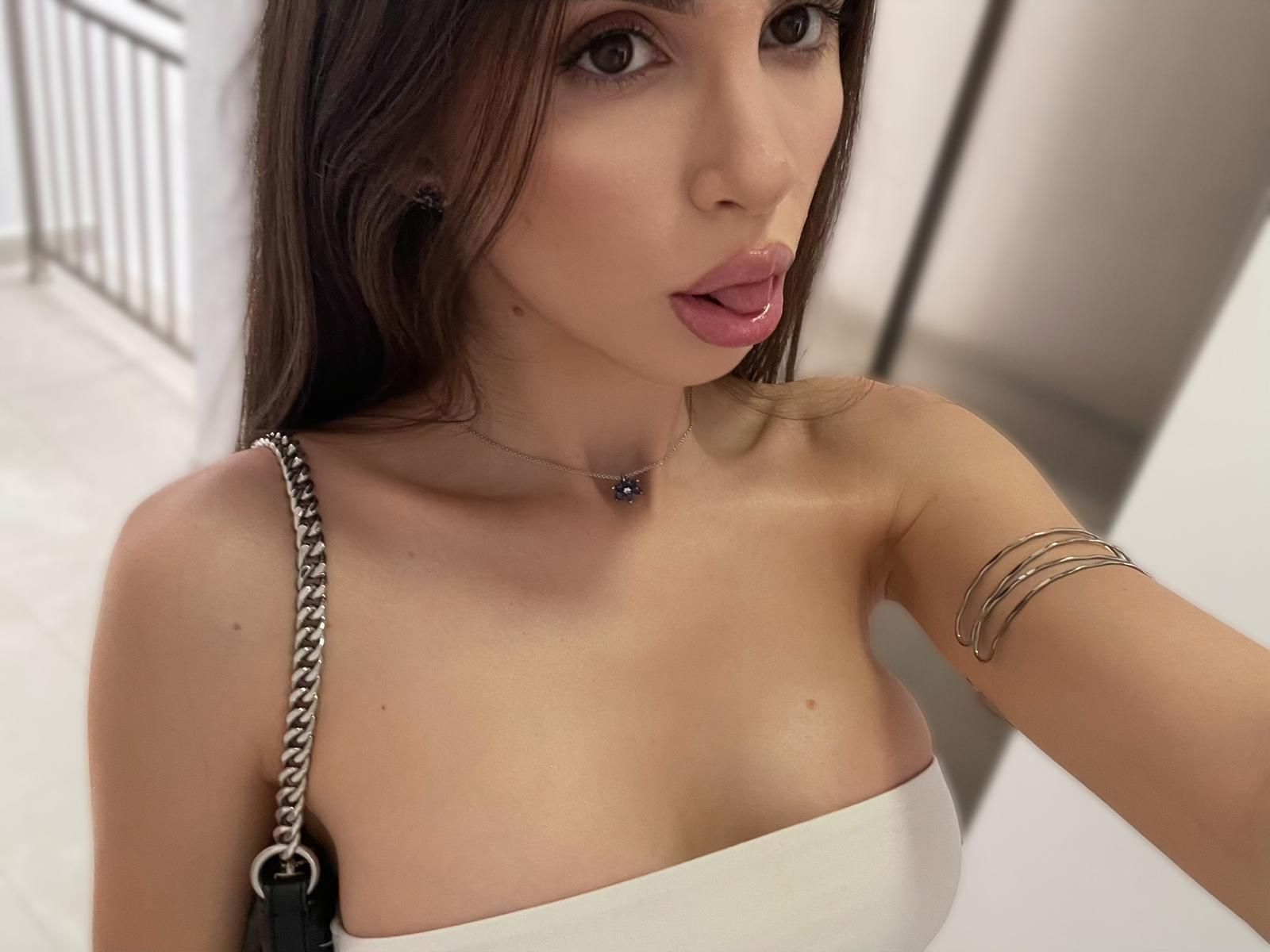 hI