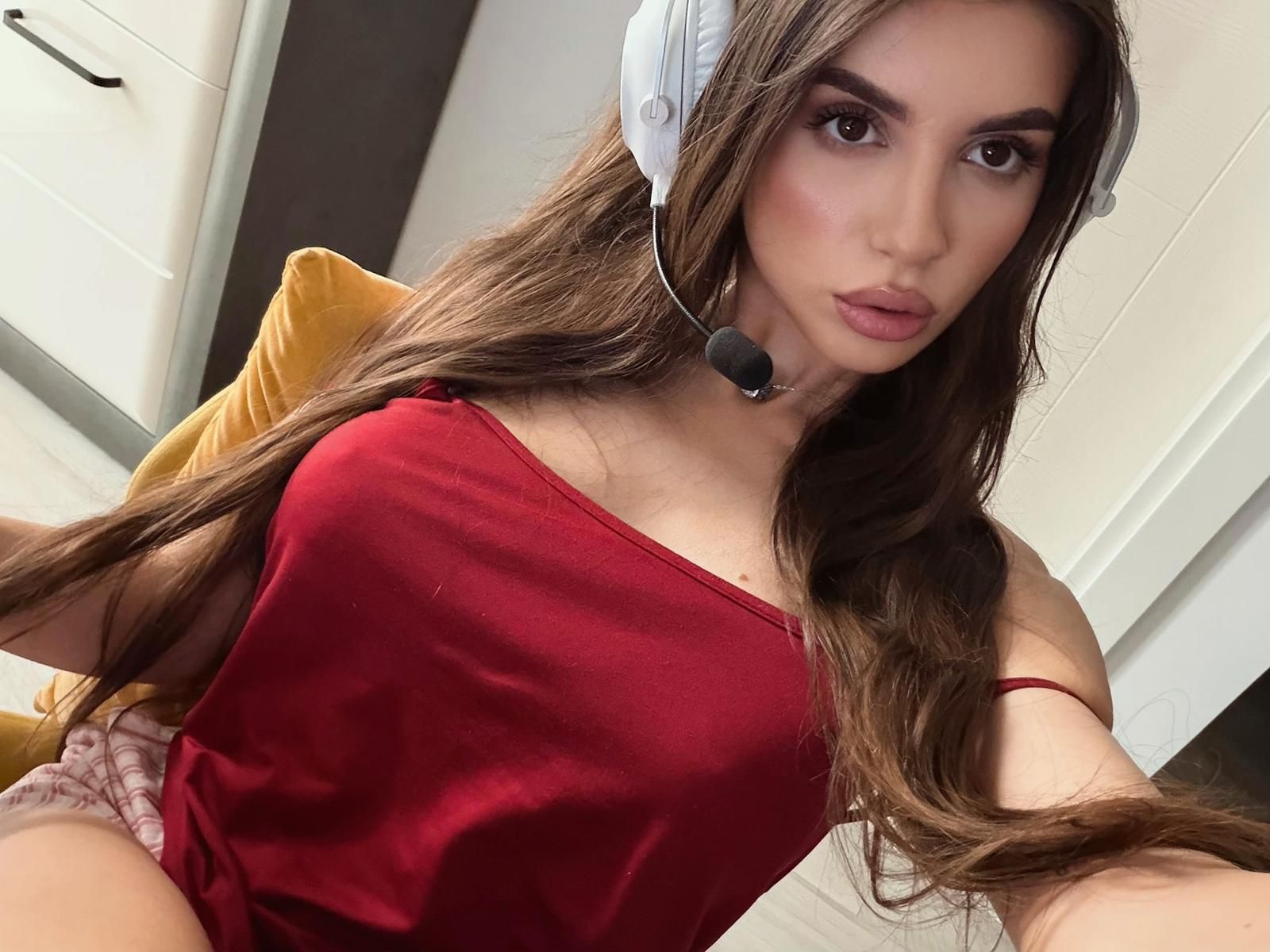 Come to see more of me