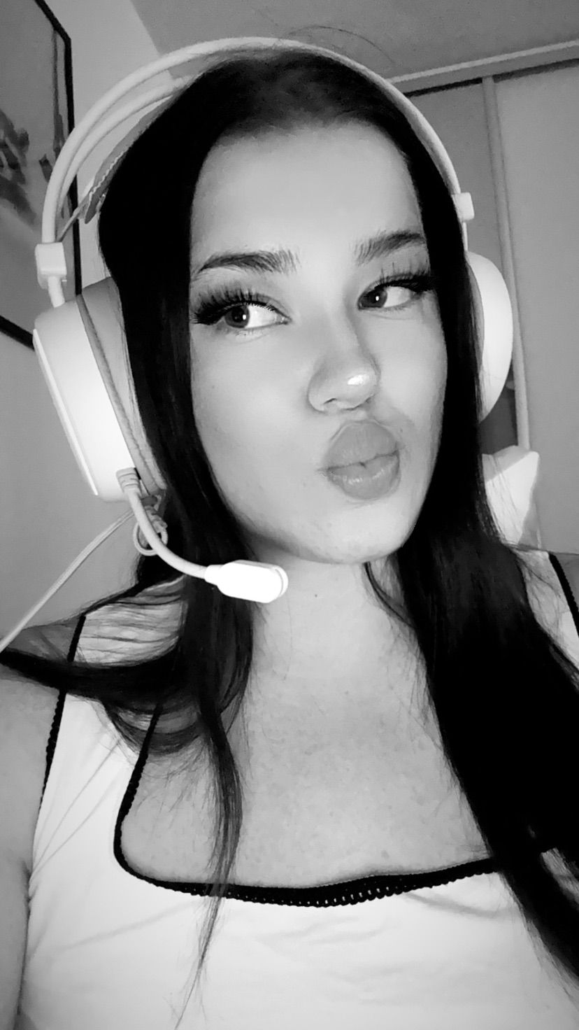 im back <3
