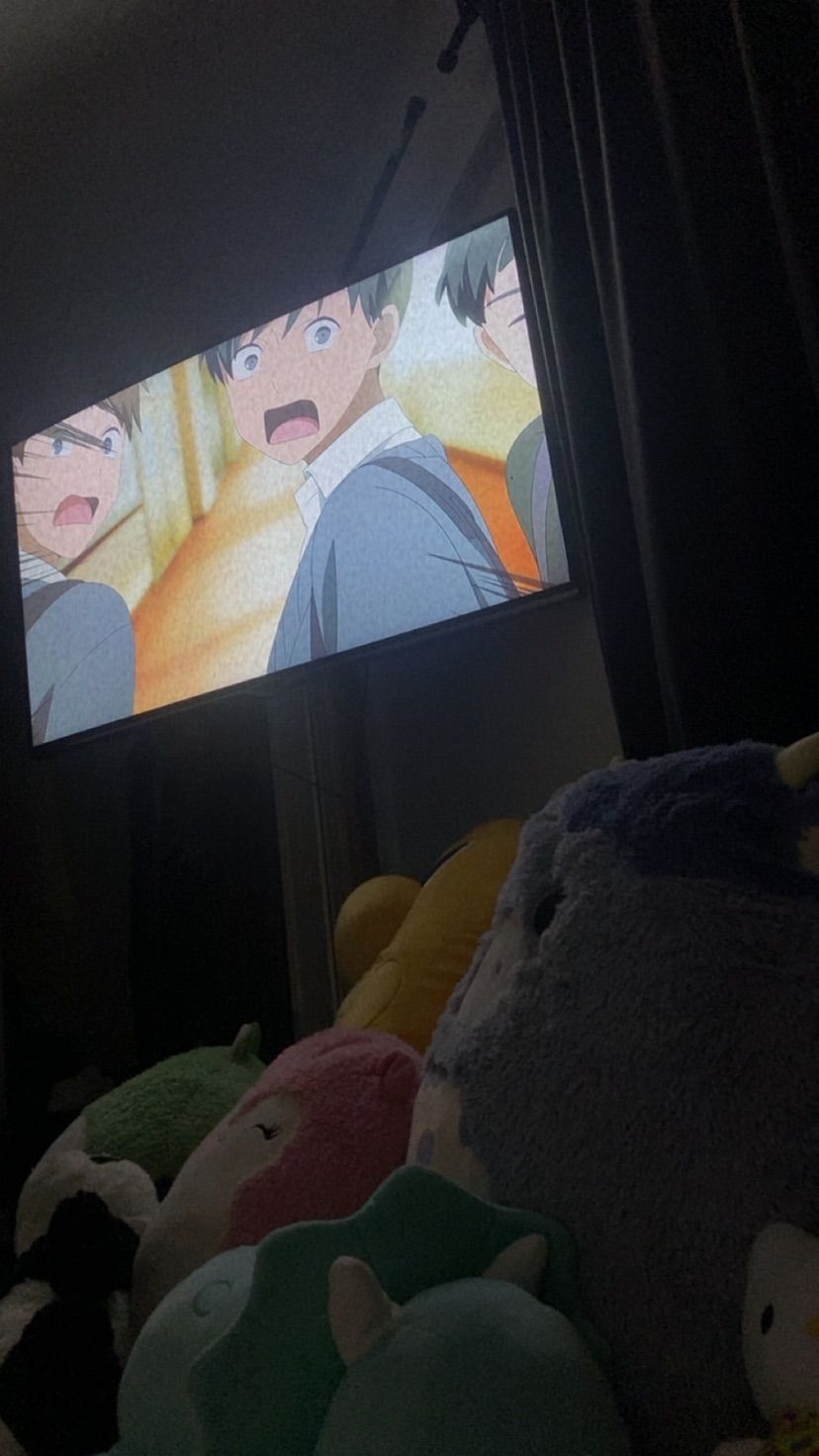 Watching anime, u wanna watch with me? ^^