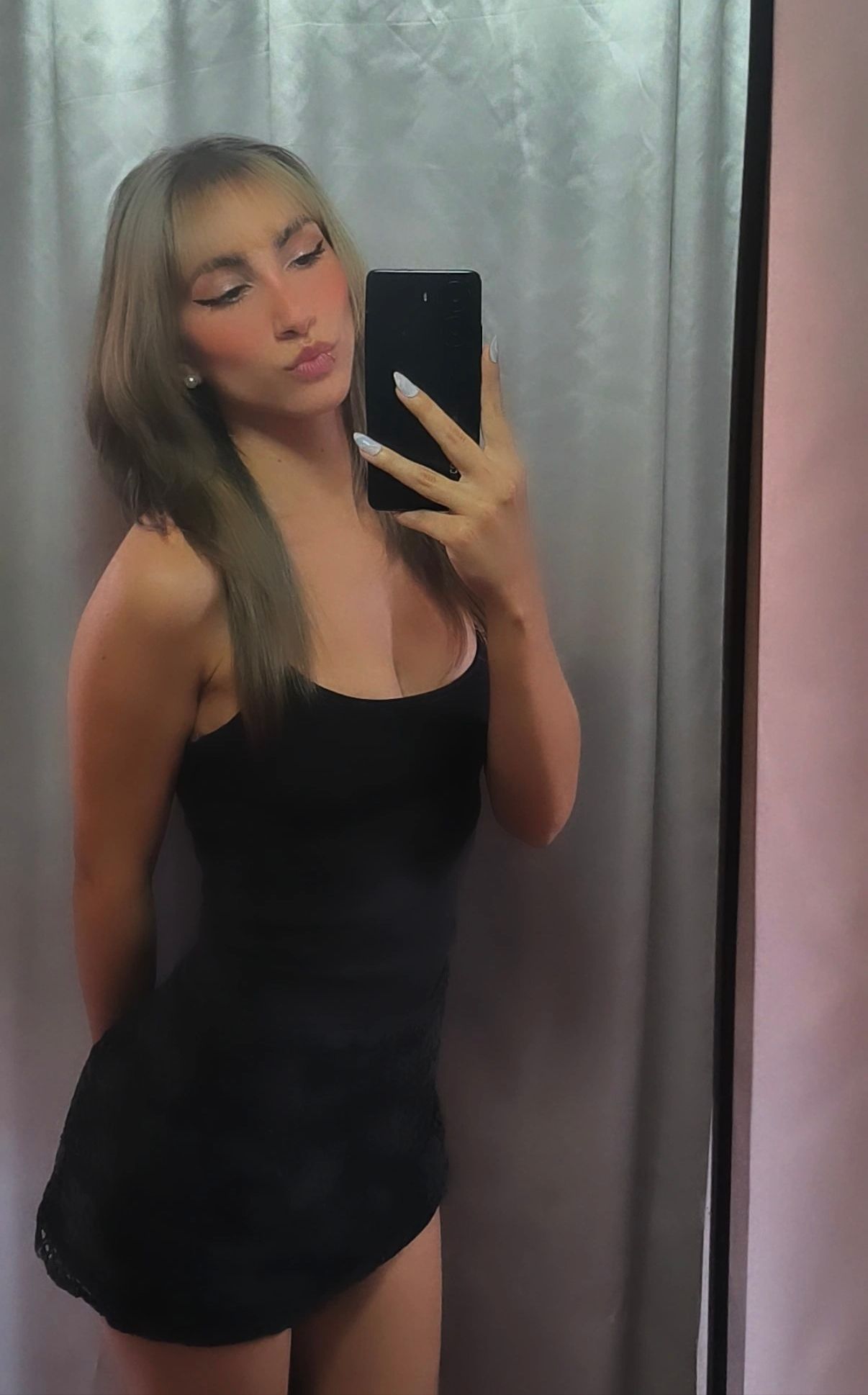 Disponible para selfies 🤍