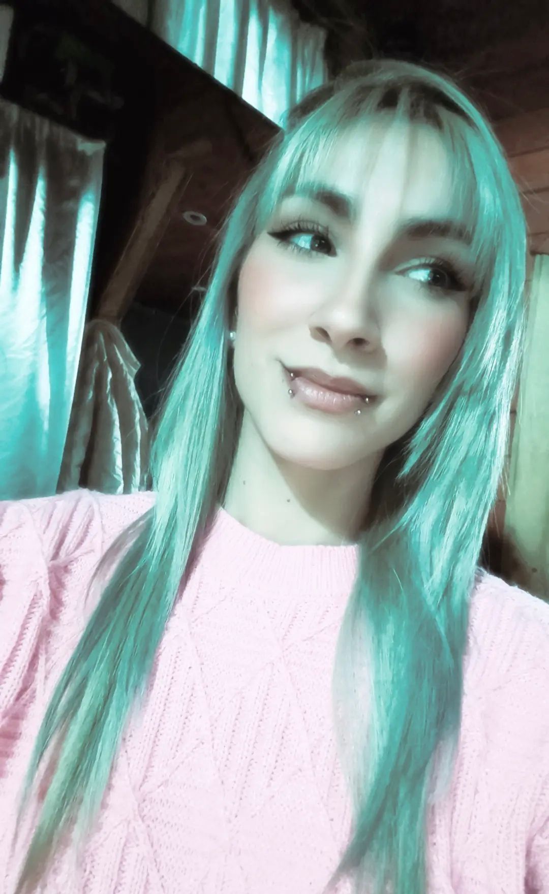 Holi🤗