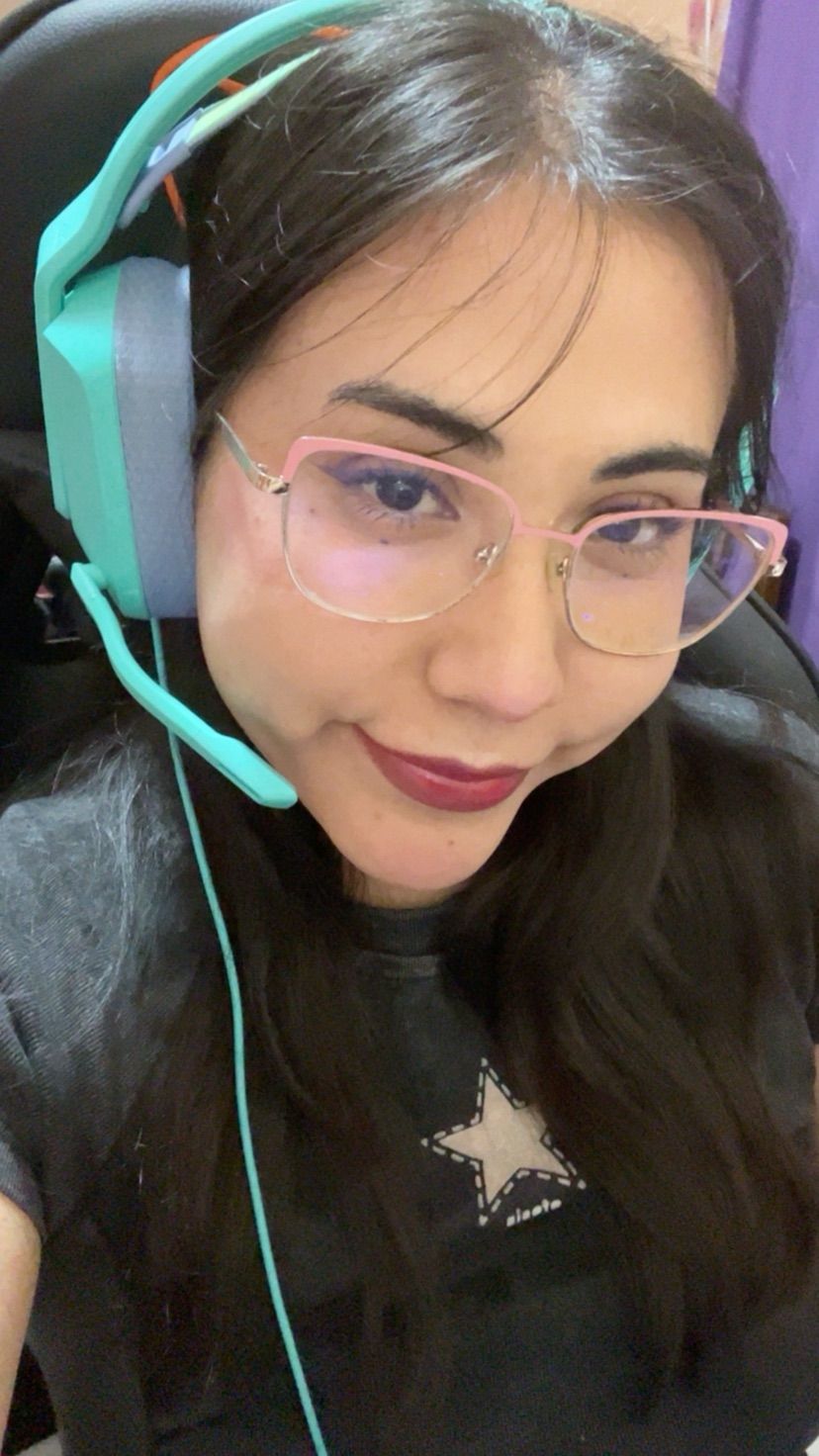HAVE FUN? 🫢✨
Games/text/chat