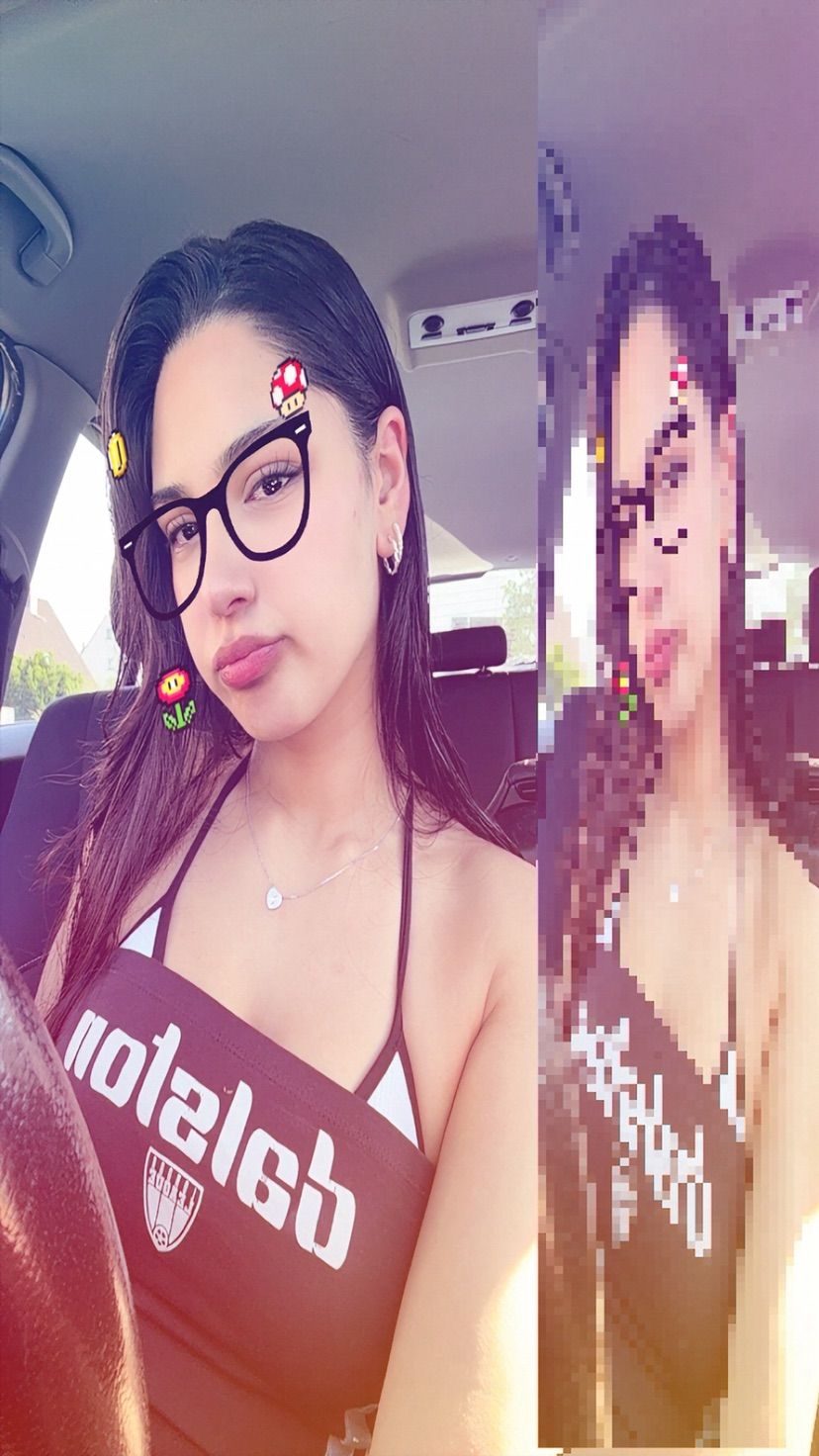 <3