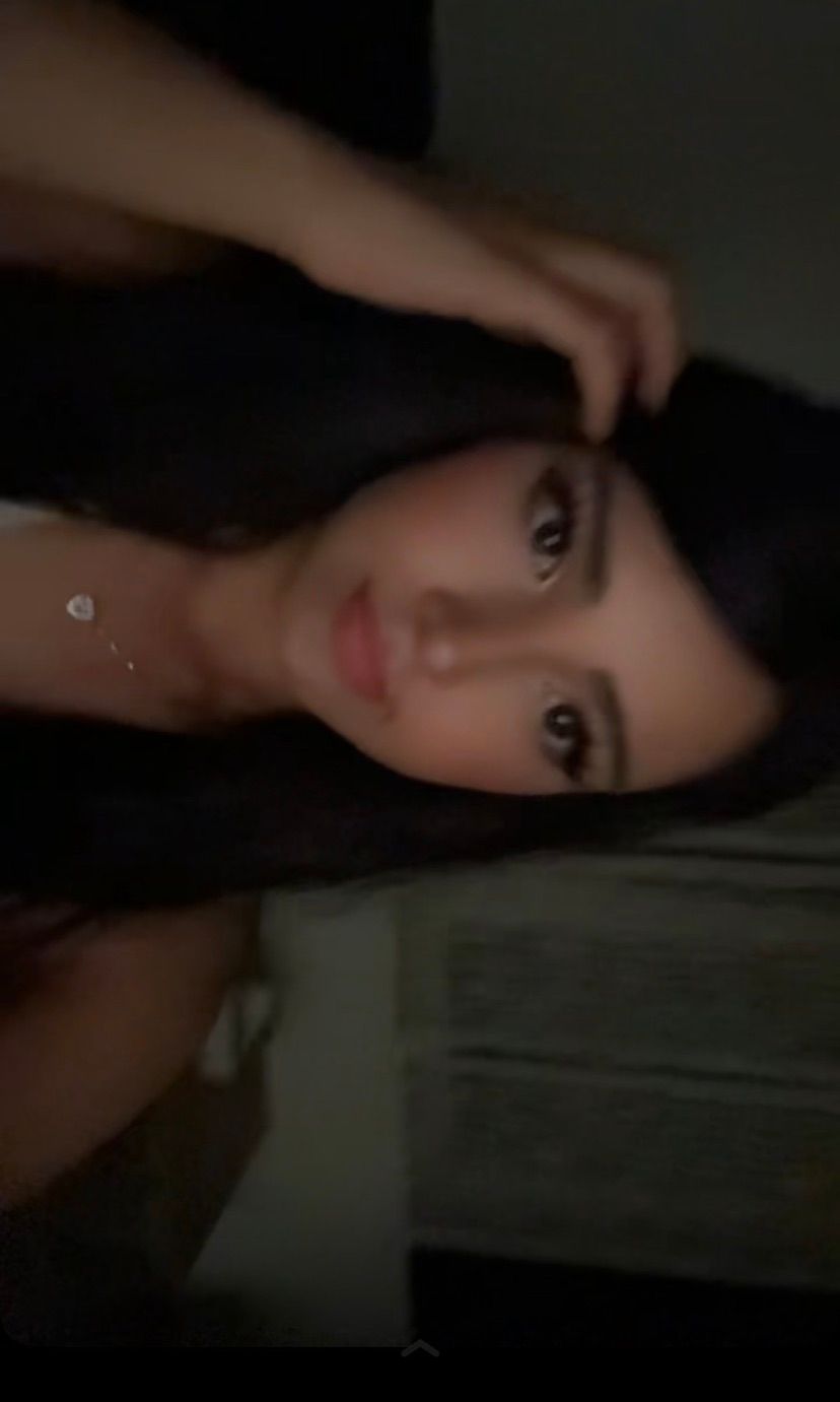 <3