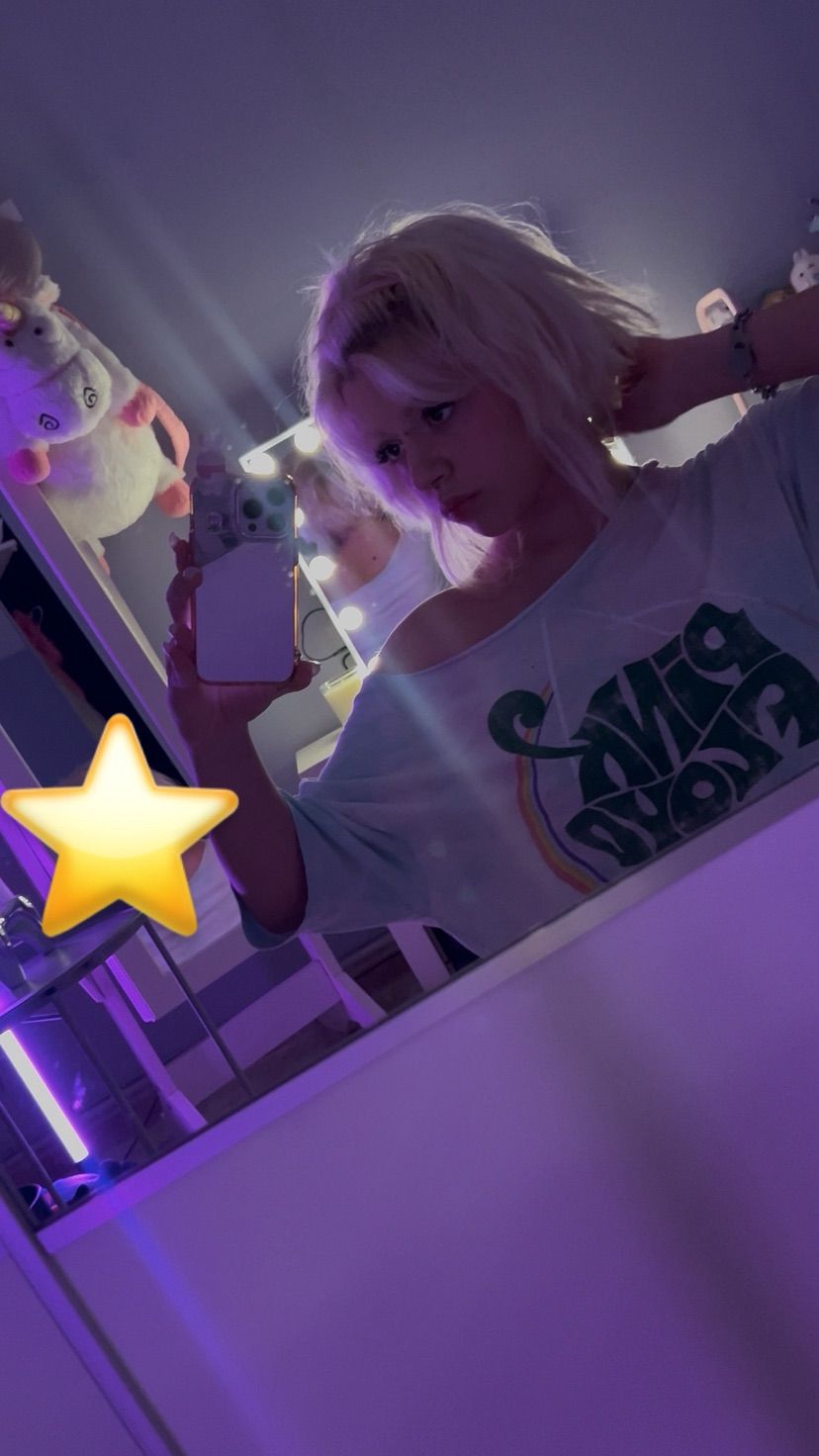 ⭐️helloo⭐️