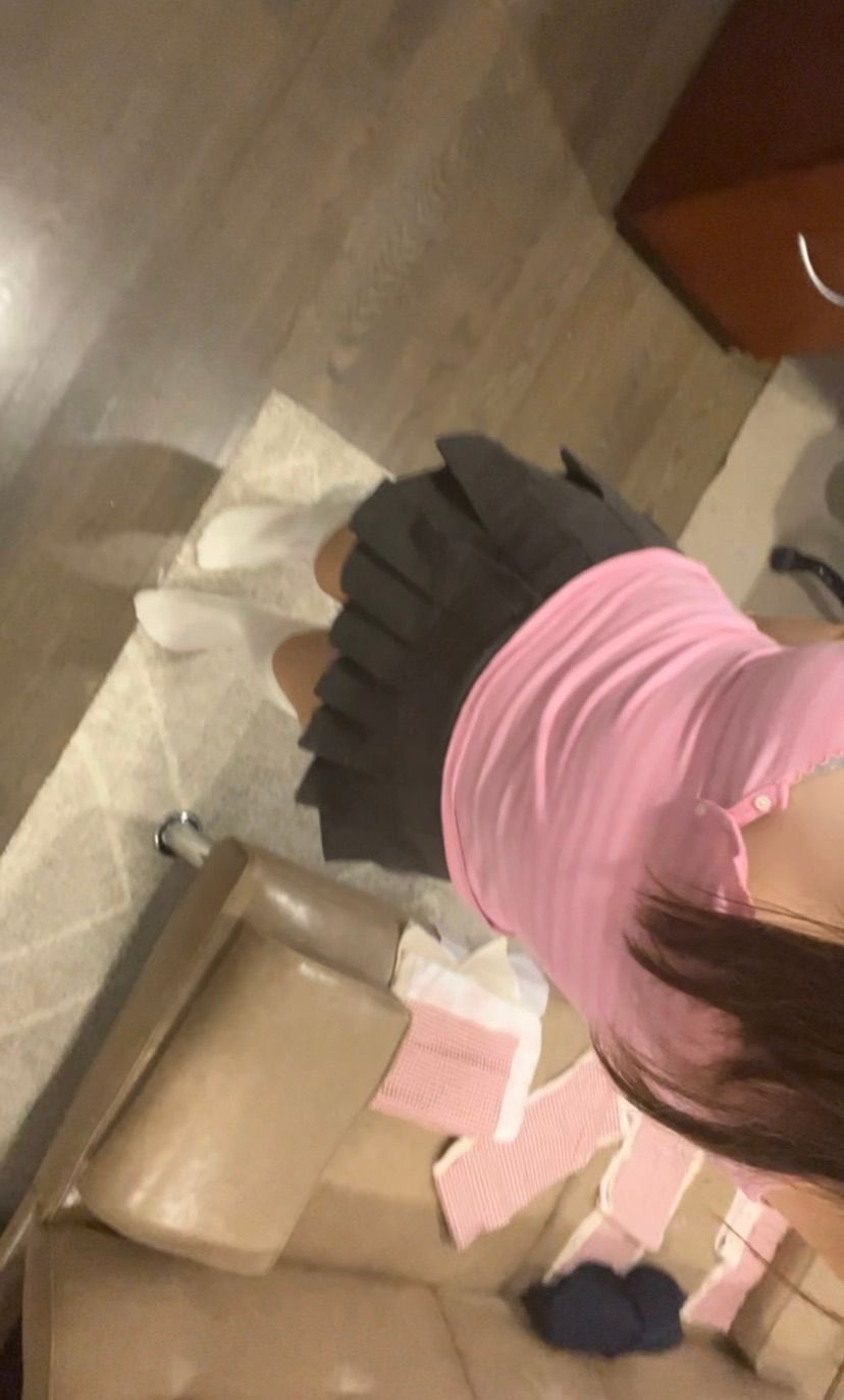 pics, vids, and videochat!