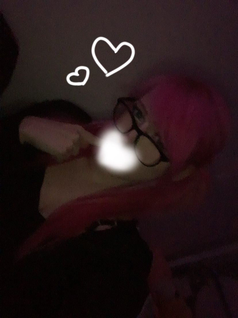 Late night makeup sesh ^^