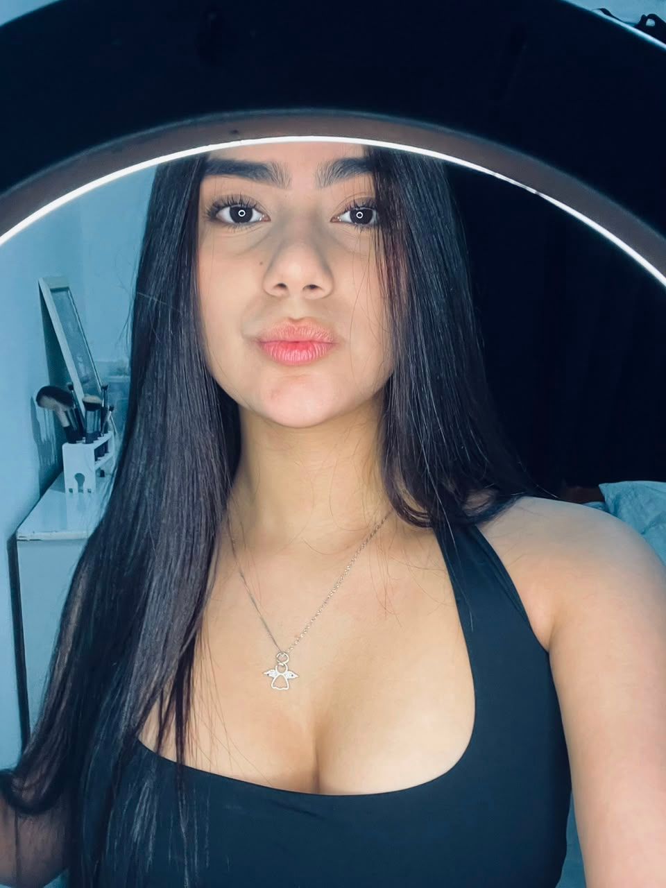 mwah