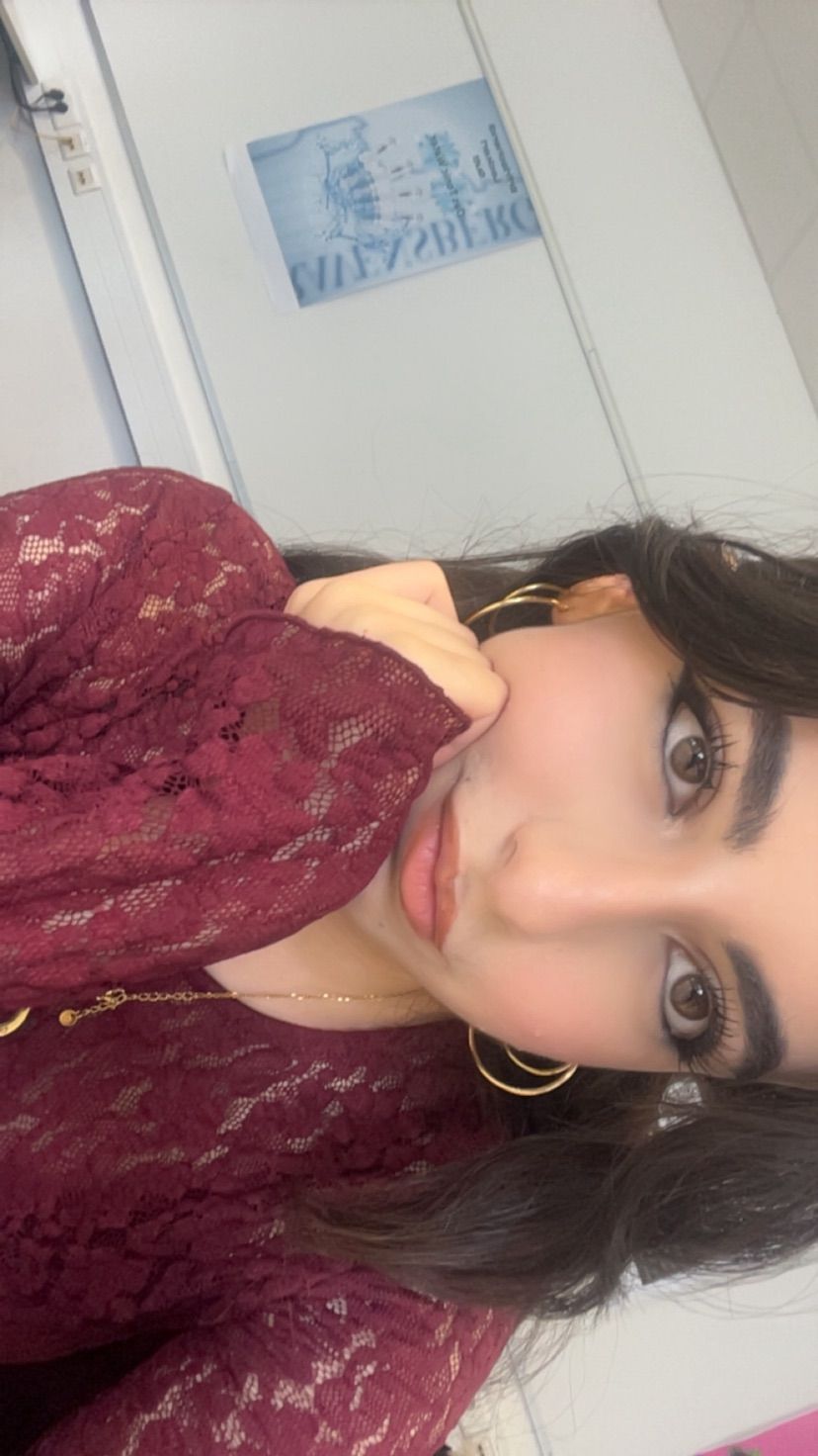 :3