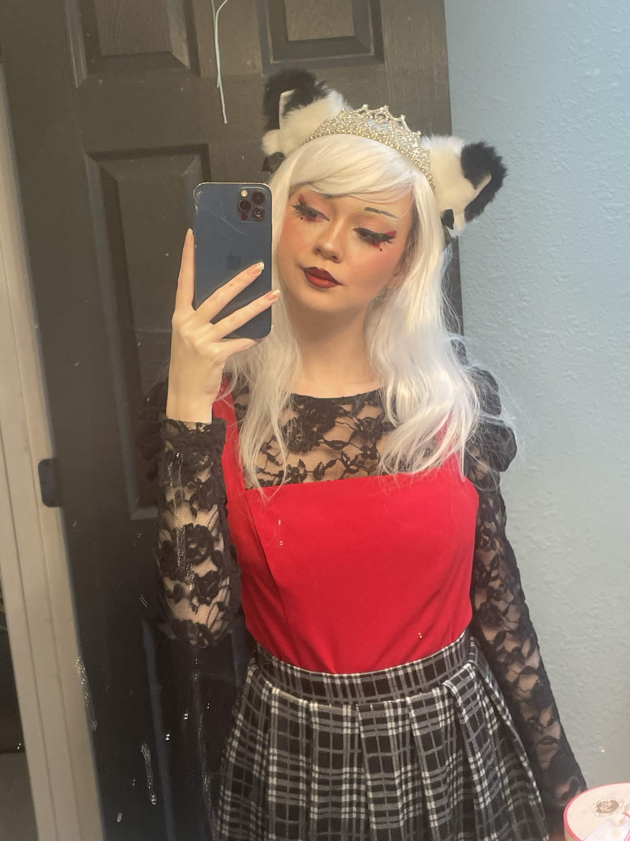 hii <33