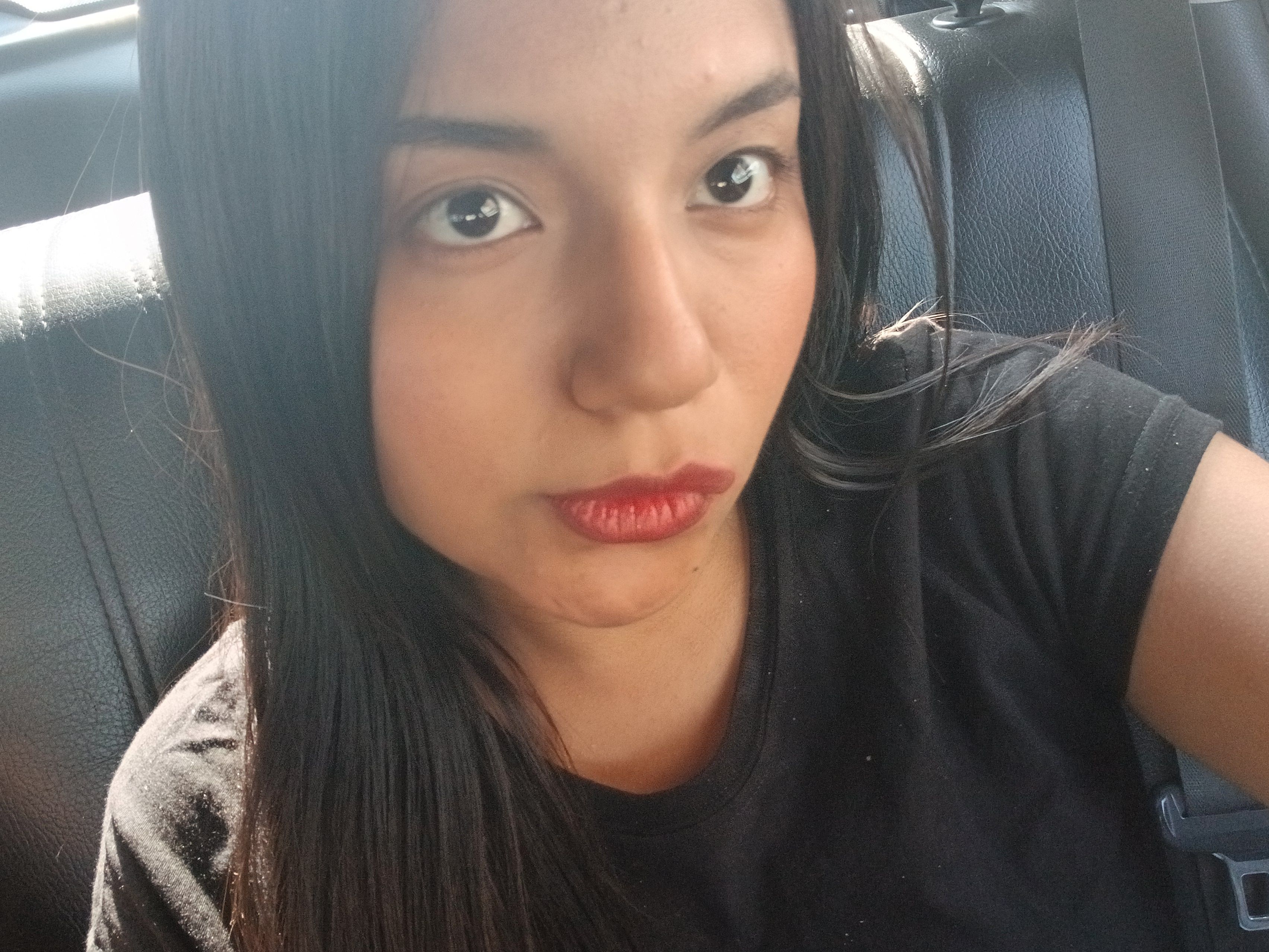 Heyy :) Available Disponible