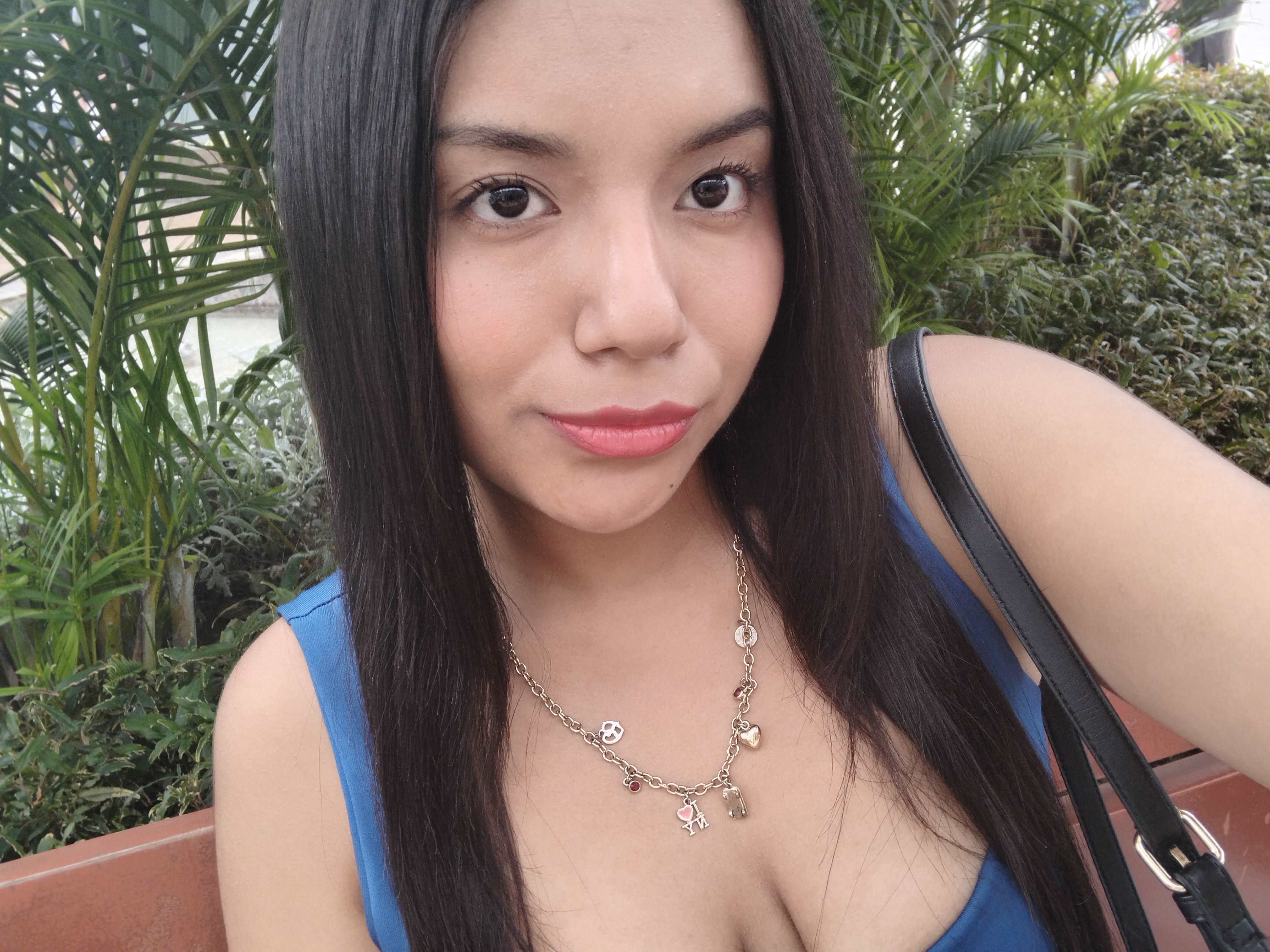Hii Latina selfiess for you! 𑣲⋆