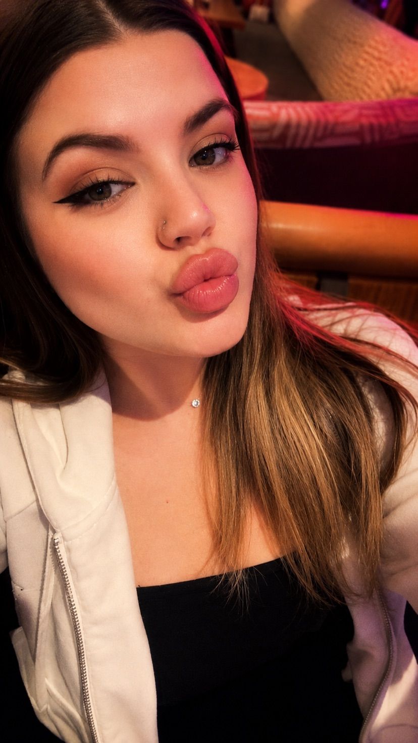 Good morning :3 Available for a bit
