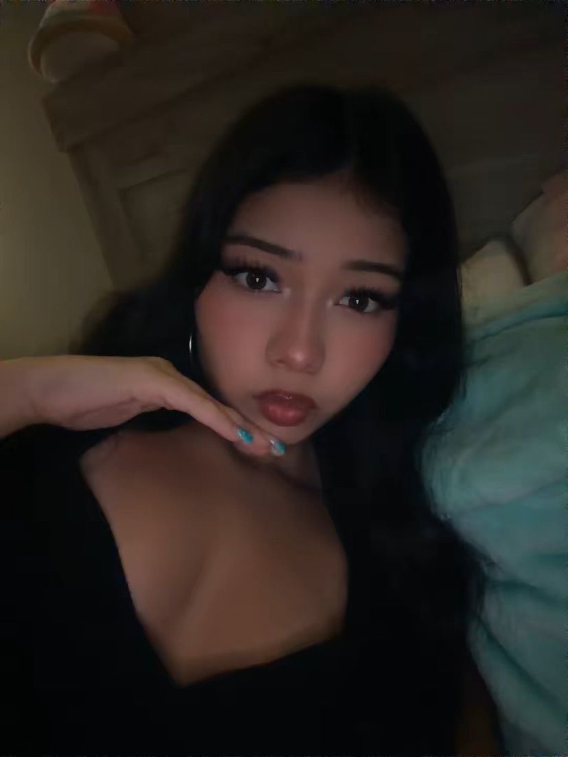 available for selfies and custom fits