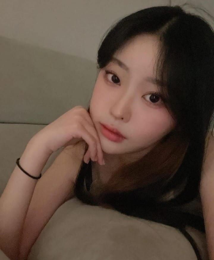 im free if u wanna talk :3