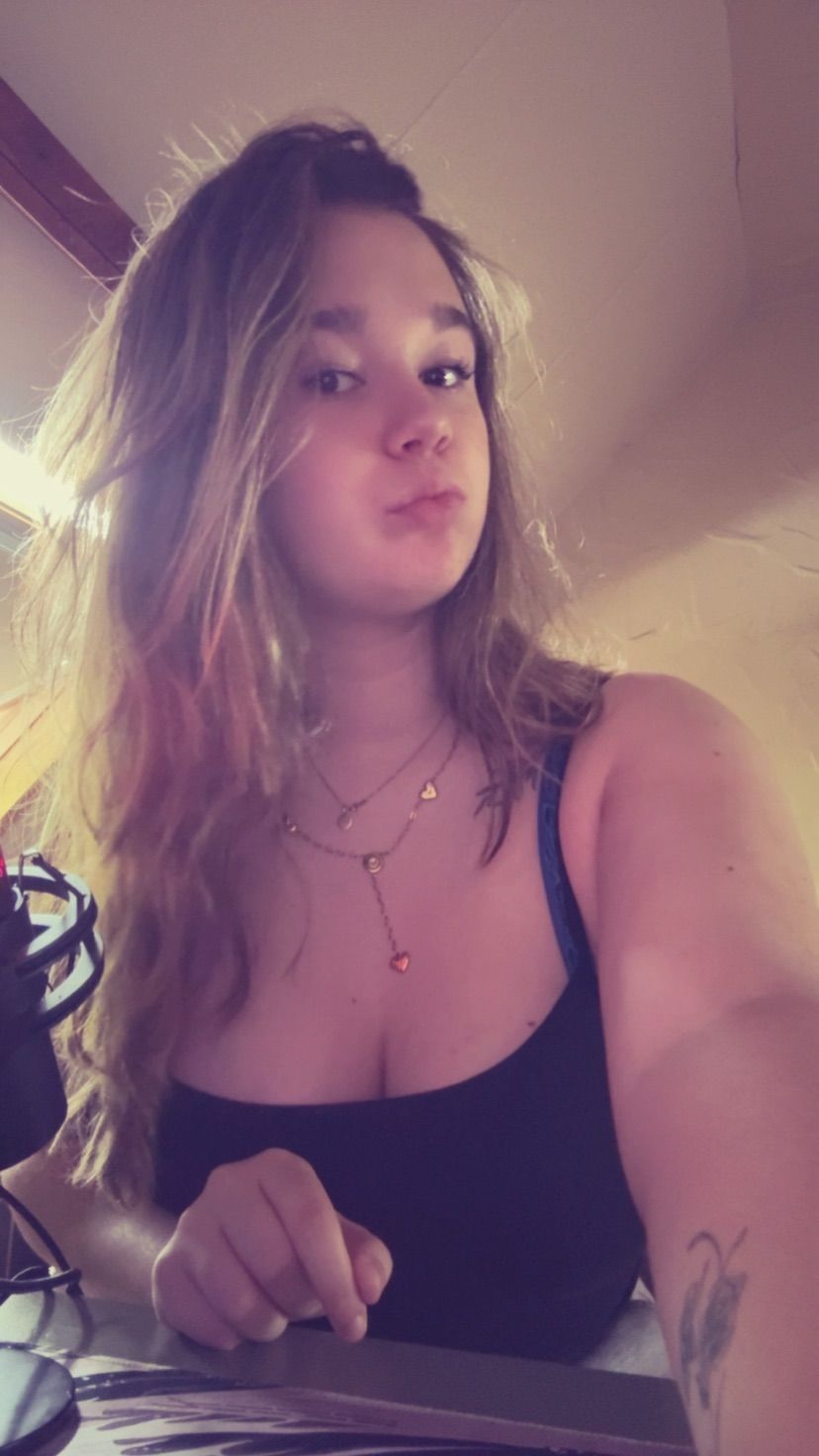 Online for you❤️