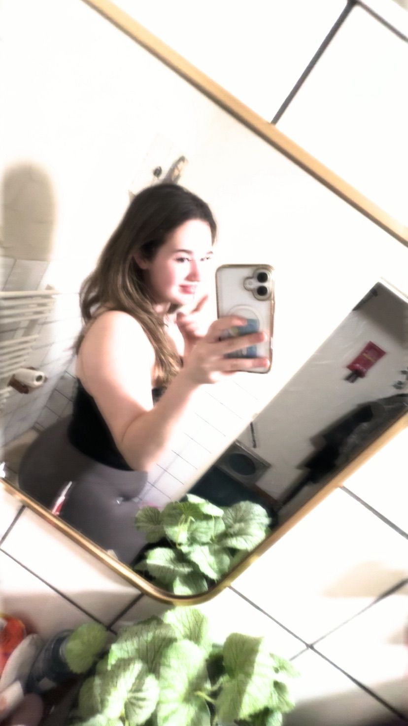 Wanna come talk to me❤️💋