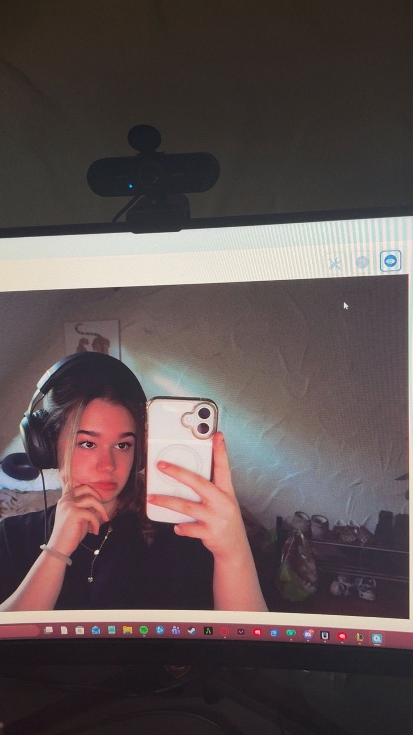 Onlineee