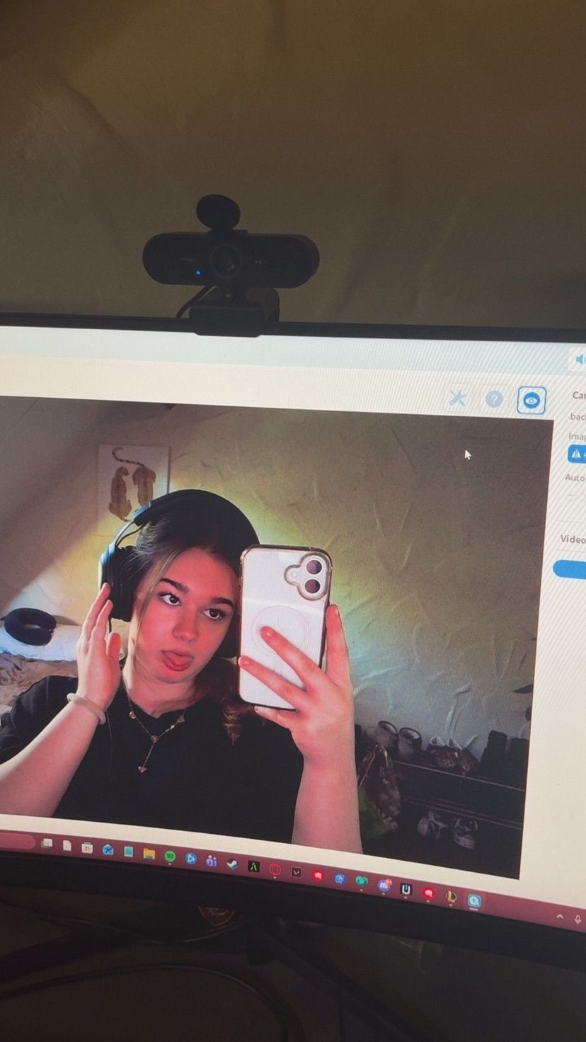 Onlineee