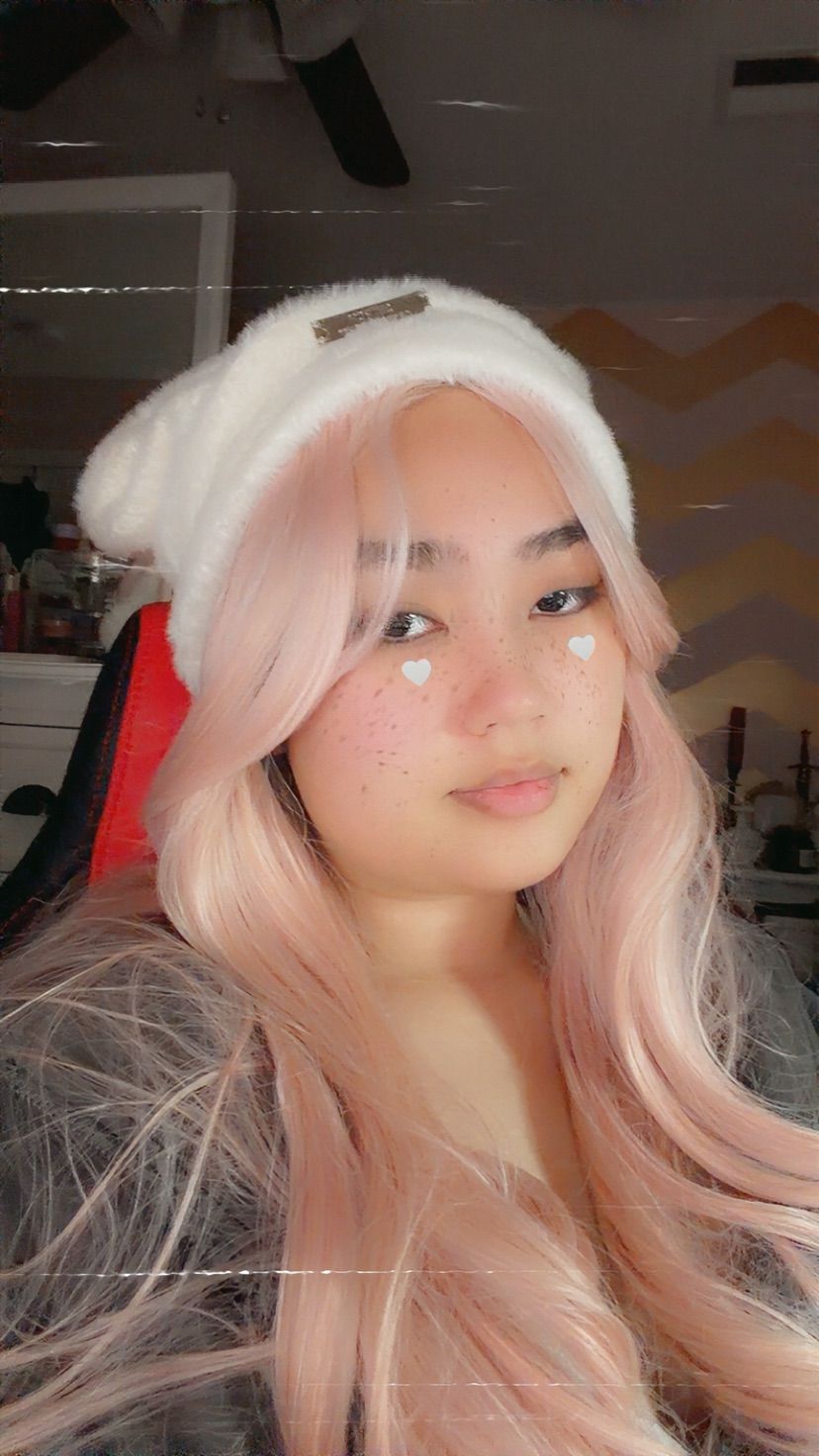 video chat and selfies available!