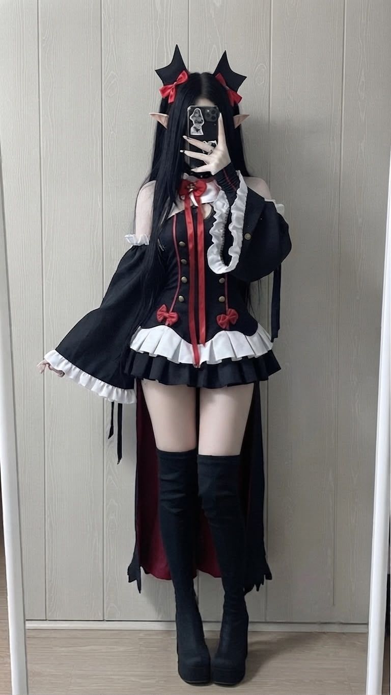 NEW SET ON COSPLAY!!