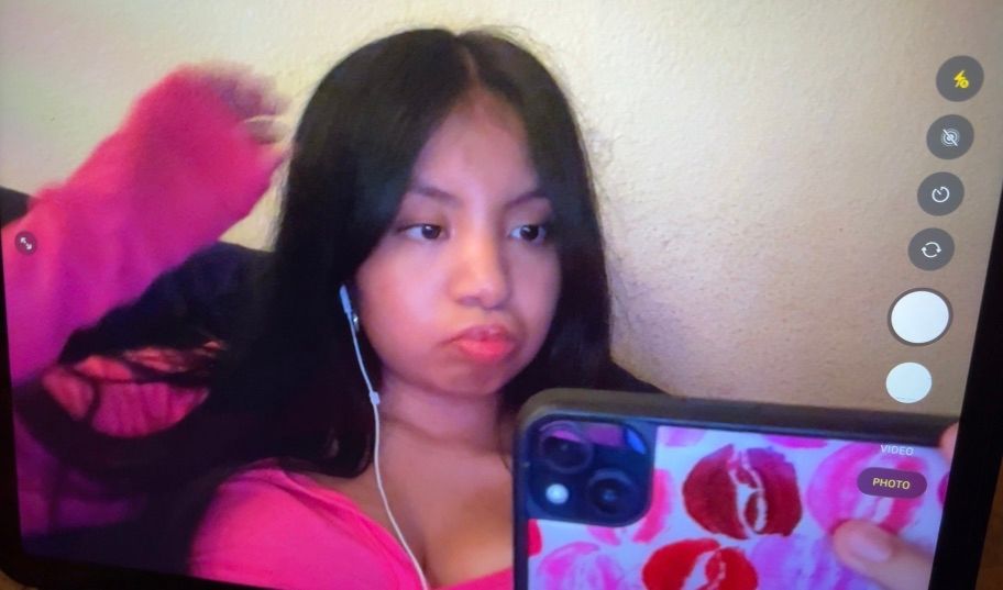 hiii