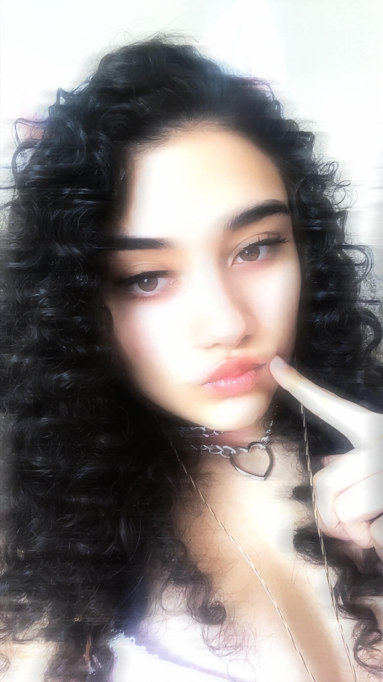 Spend some time w me? x