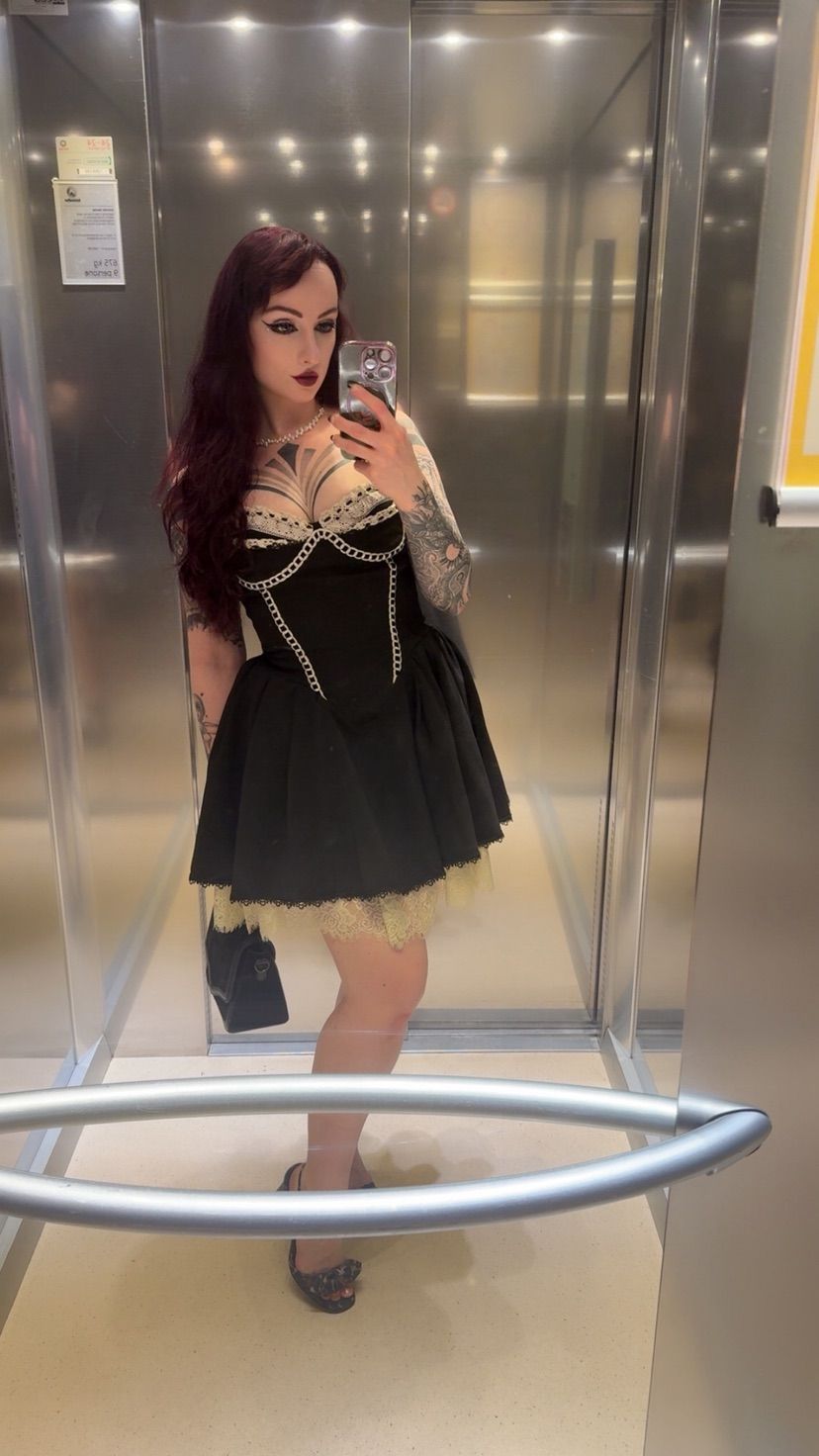 Selfies, echat, games, anime 💜