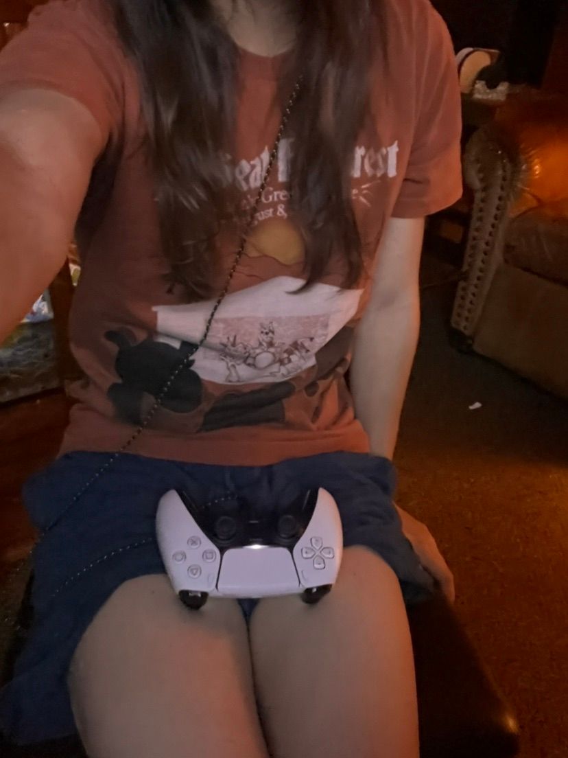 i’m lonely and need some attention