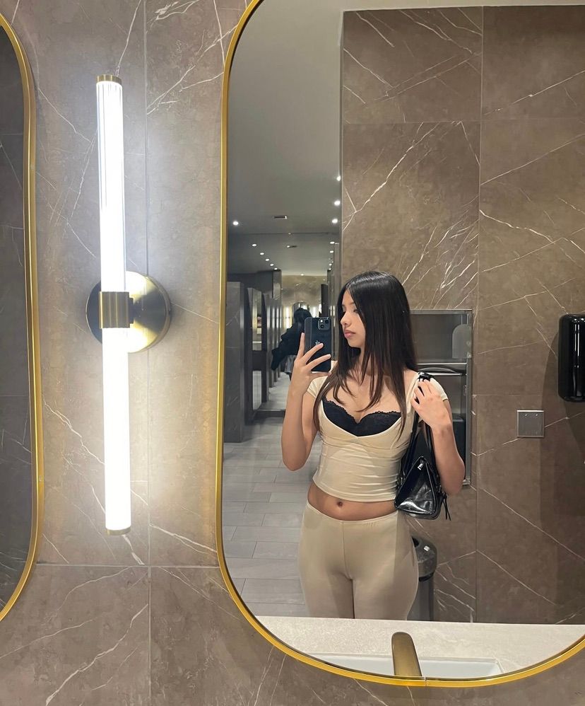👀