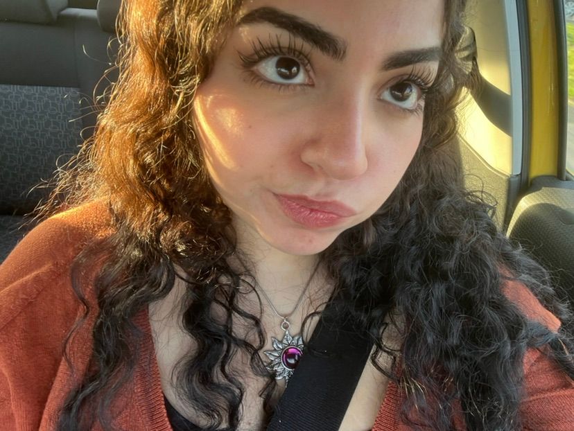 here all day, what are u waiting for ? <3