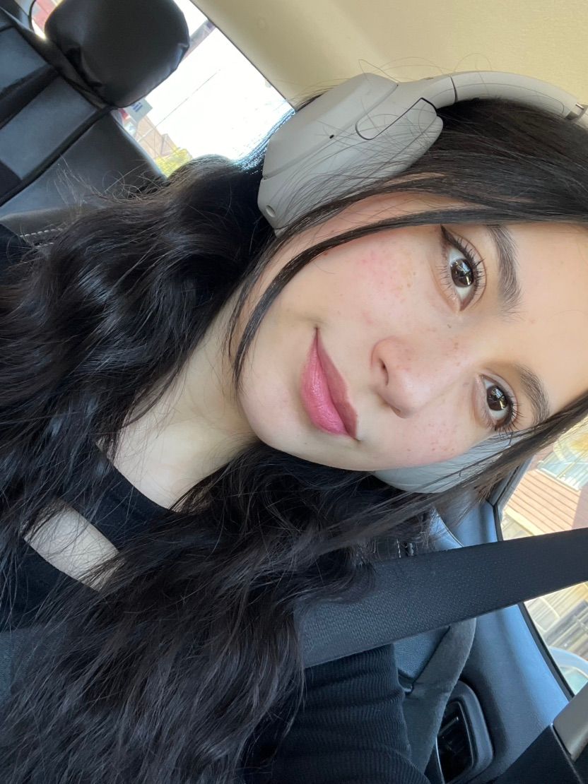 Who wants to play something rn?
🌸♥️