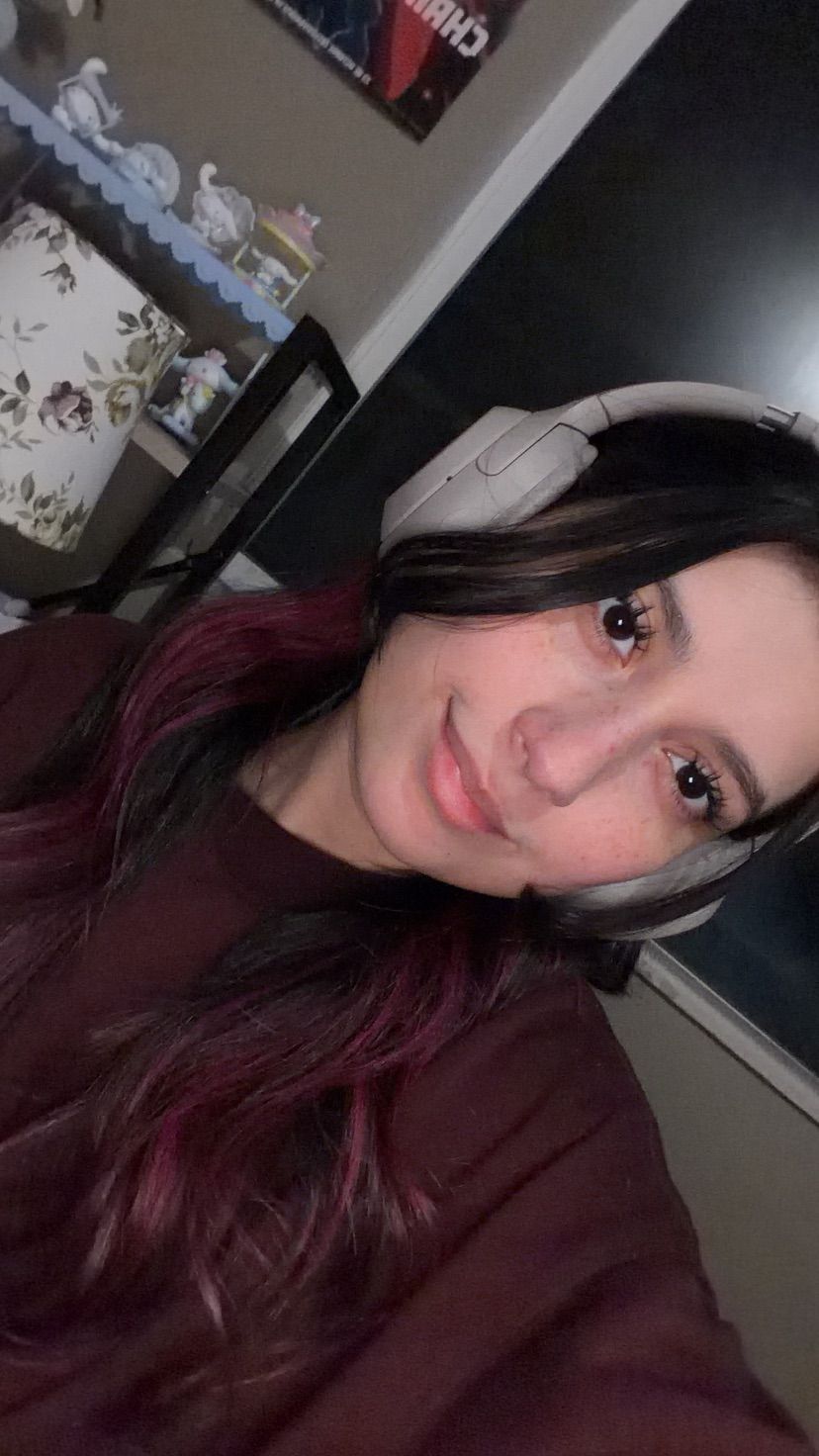 I’m bored:( wanna keep me company?