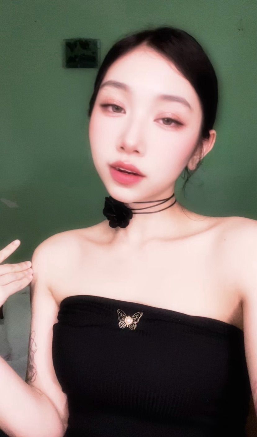🦋