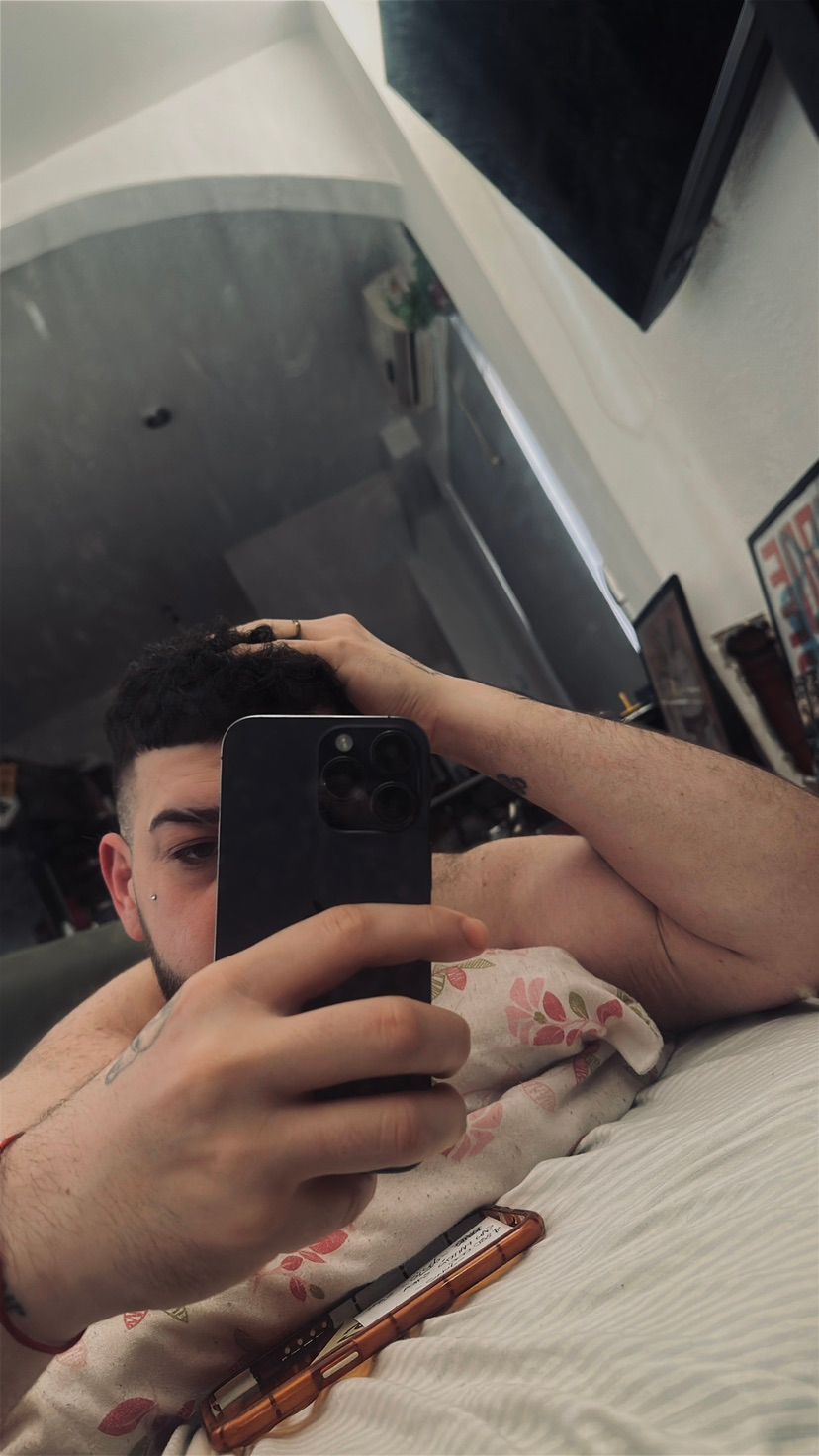 Waiting for verification so I can speak with you<3