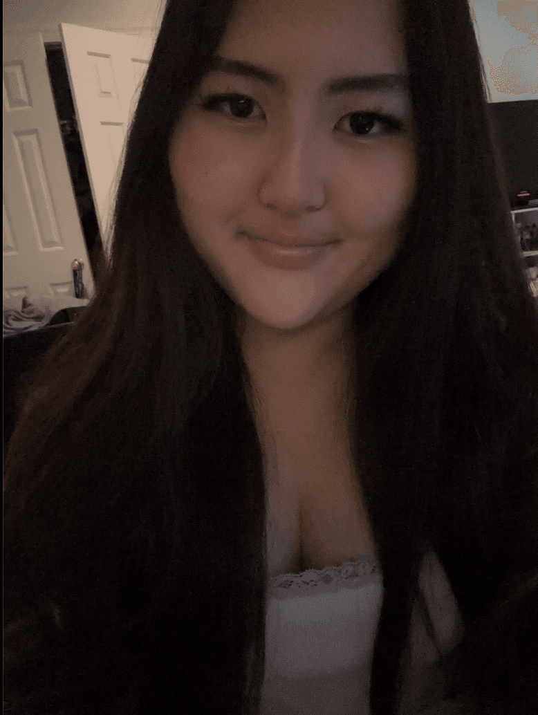 hiii come play or talk w me !!!