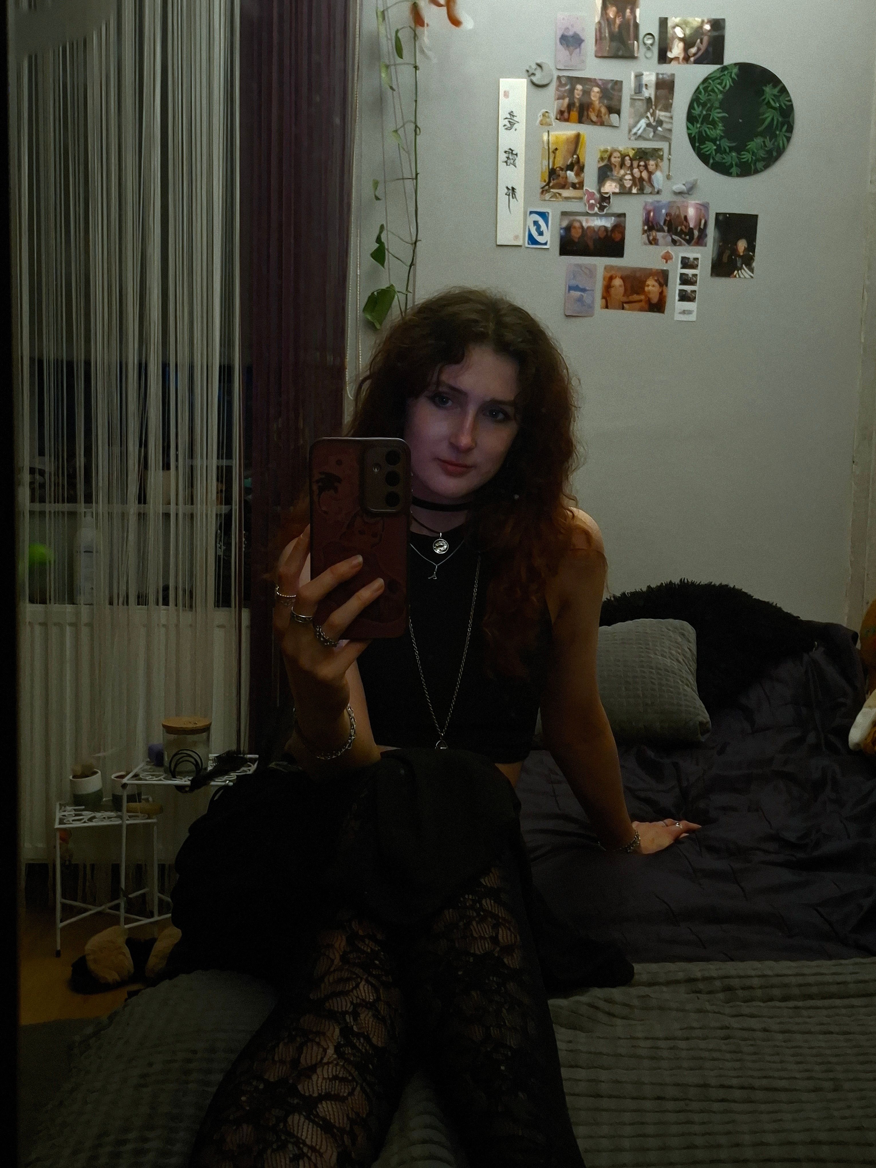 Looking for duo to have some fun ⸜(｡˃ ᵕ ˂)⸝♡