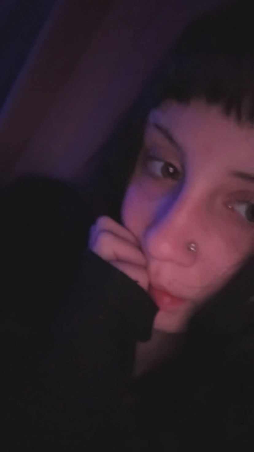come chill with me